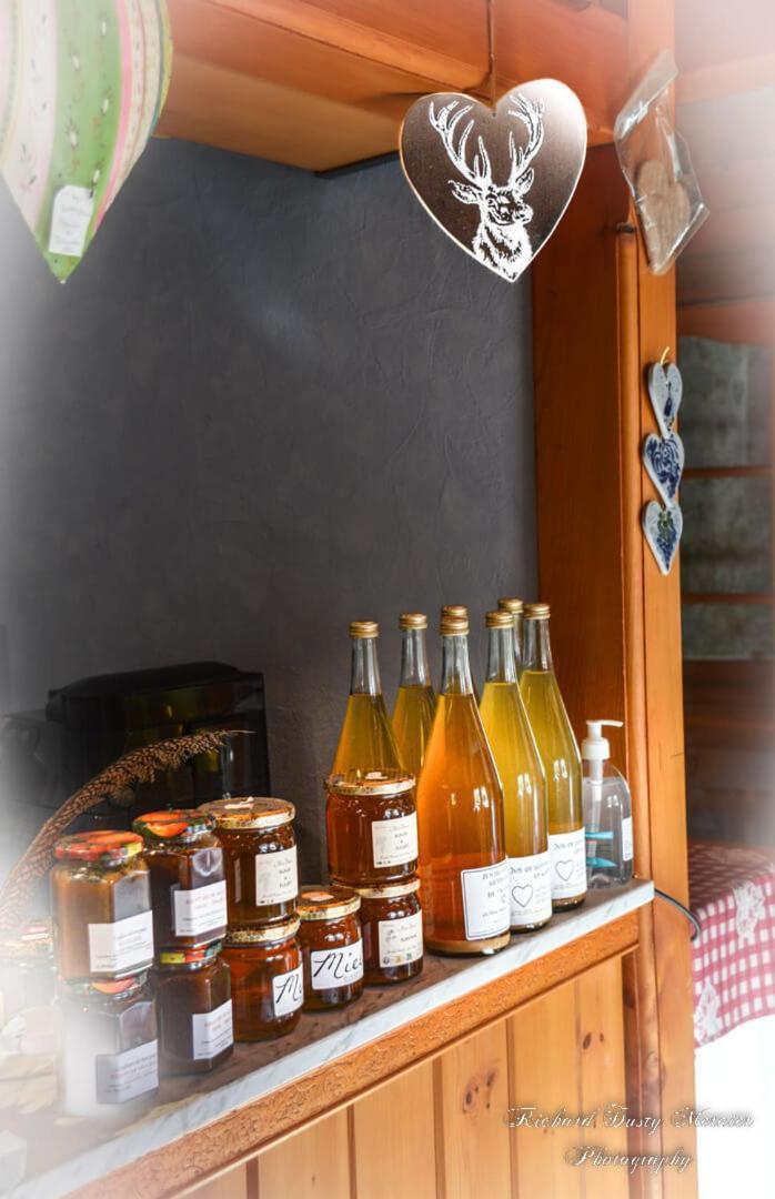 לה הוואלד Logis Hotel Restaurant La Petite Auberge Alsace מראה חיצוני תמונה